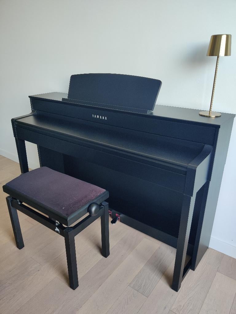 Yamaha Clavinova CLP-545 noir, Comme neuf, Digital, Enlèvement, Piano