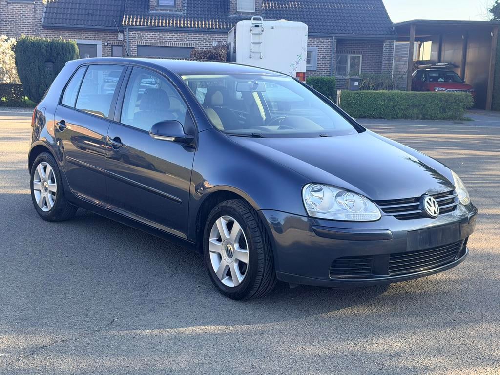 GOLF 5 1.9 TDI CARPASS  1er propriétaire, Auto's, Stof, 4 cilinders, Electronic Stability Program (ESP), Bedrijf
