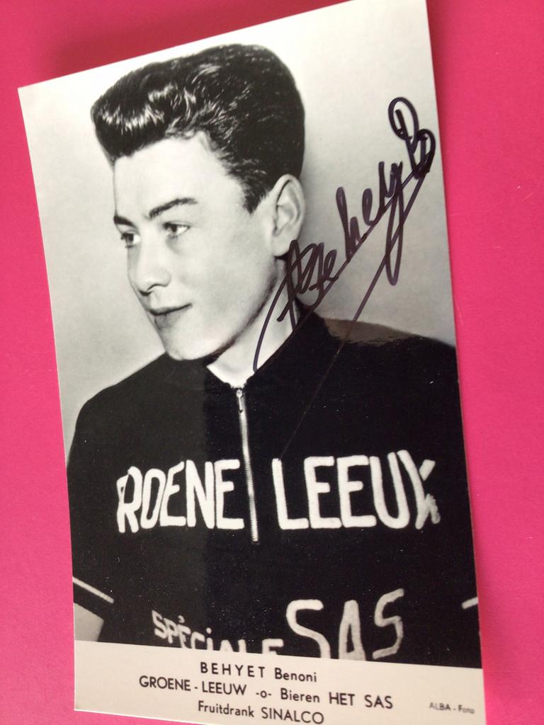 Wielerfoto 1962 team groene leeuw benoni beheyt signe, Enlèvement ou Envoi, Comme neuf