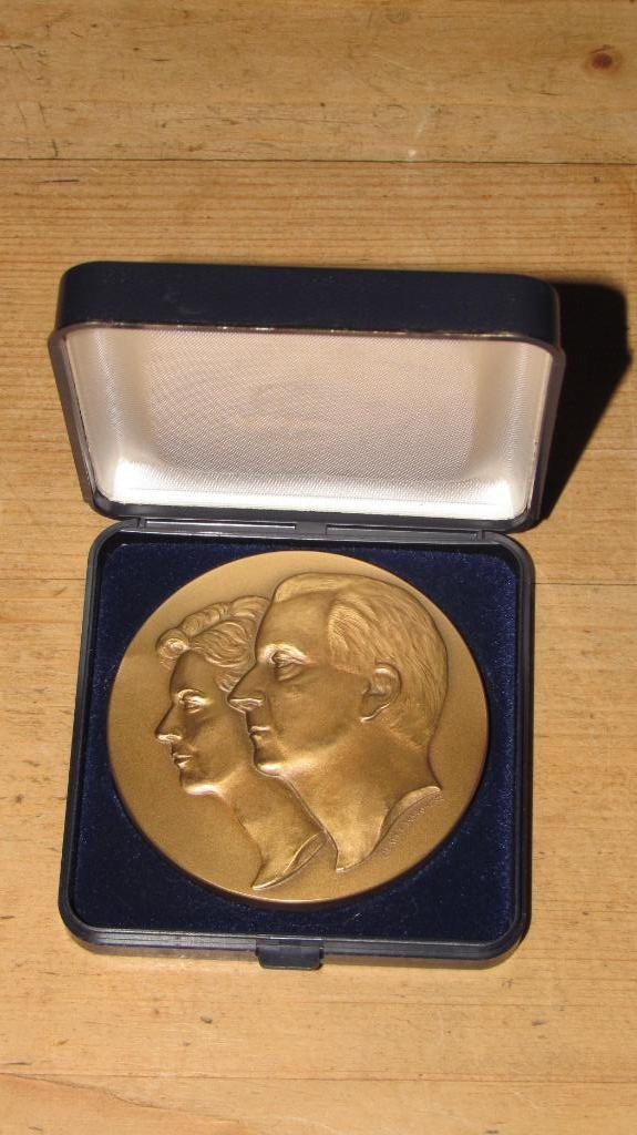 Médaillons van het Belgisch Koningshuis, Albert, Boudewijn, Ophalen of Verzenden, Zo goed als nieuw, Overige typen