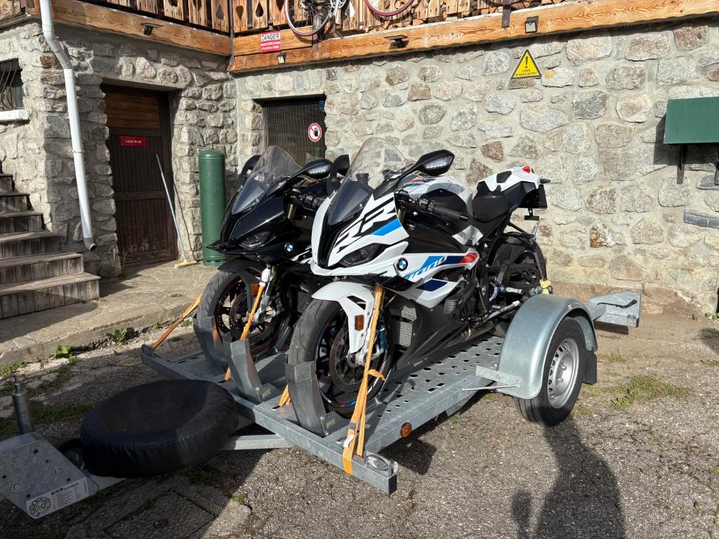 Te Huur Motortrailer Motoaanhangwagen + Transport van u moto, Motos, Accessoires | Autre, Utilisé, Enlèvement