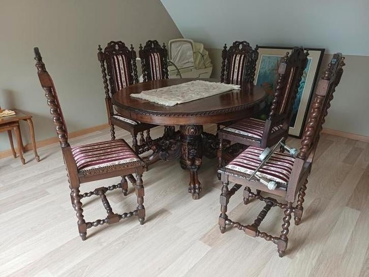 Antieke eetkamer ,jacht stijl, Ophalen