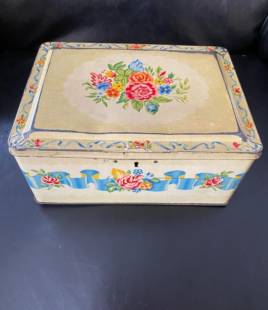 Blikken opbergdoos uit grootmoeders tijd met bloemmotief, Ophalen, Gebruikt, Overige, Overige merken