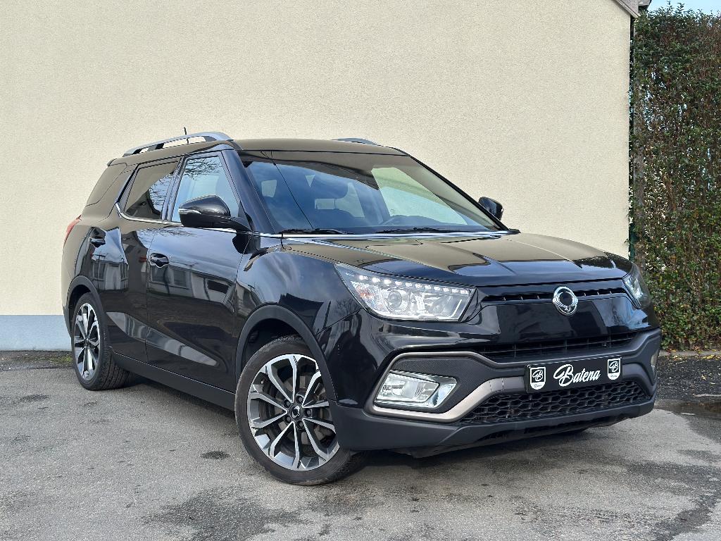 SsangYong Tivoli XLV Camera 1ste eigenaar dealer onderhouden, Auto's, SsangYong, Stof, 4 cilinders, Zwart, 5 deurs