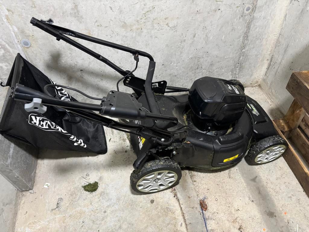 Mr garderner grasmaaier, Ophalen, Zo goed als nieuw