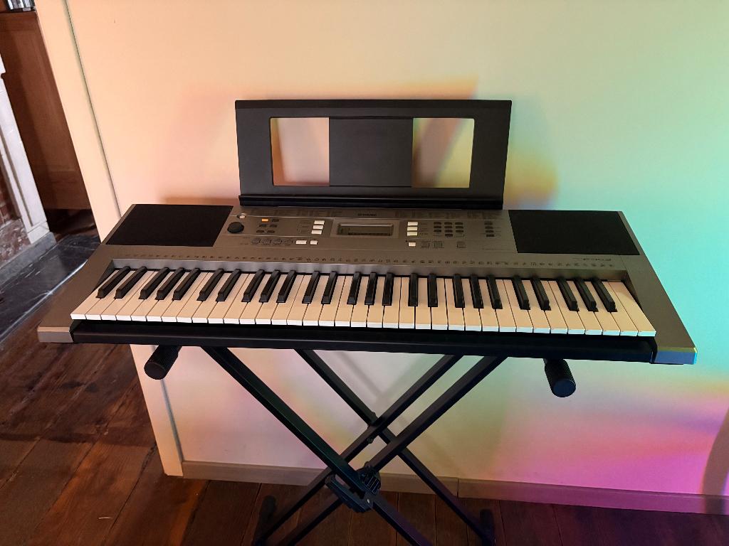 Piano électrique Yamaha, Musique & Instruments, Pianos, Enlèvement, Comme neuf, Noir, Piano