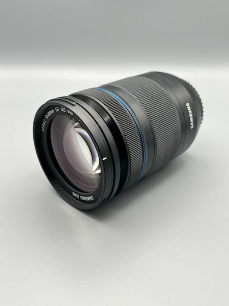 Samsung NX 18-200mm met doos, Compact, Enlèvement, Utilisé, 8 fois ou plus