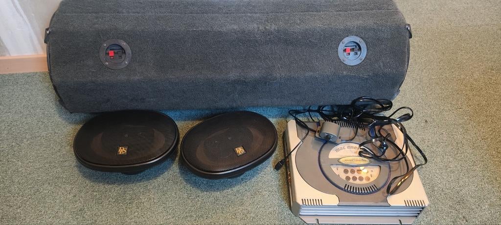 Kit voiture complet, haut-parleurs, amplificateur et caisson, Enlèvement, Utilisé