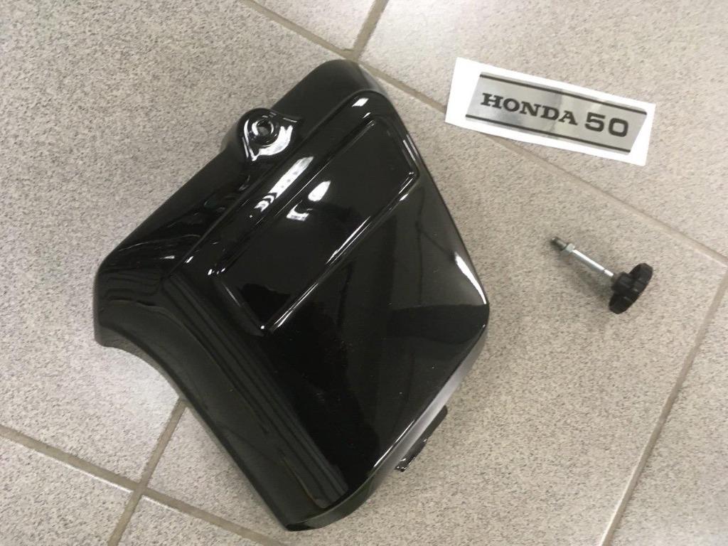 Cache latéral côté droit d’origine état neuf HONDA CD50, Ophalen of Verzenden, Nieuw