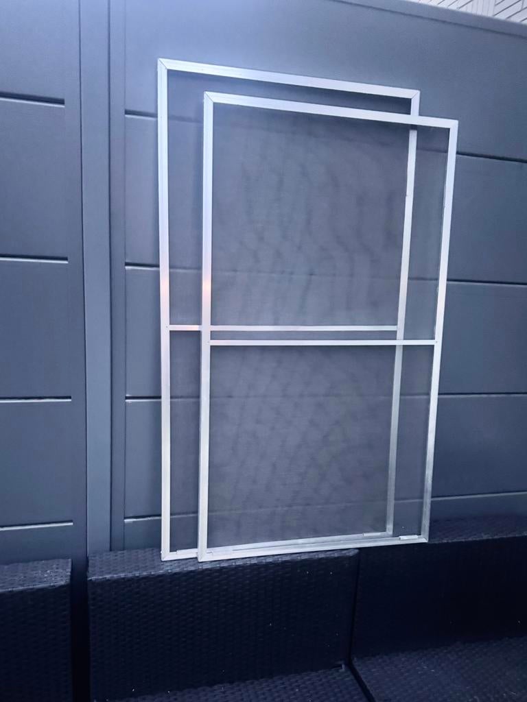 2 x fenêtre anti-mouches. Aluminium RVS. H119/112cm x L65cm, Comme neuf, Enlèvement, Moins de 80 cm, Autres types