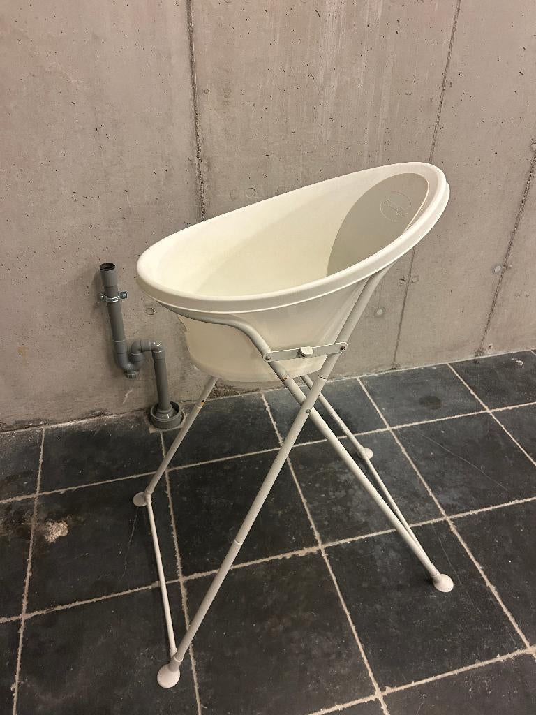 Badje Shnuggle met staander, Kinderen en Baby's, Gebruikt, Badje, Standaard, Ophalen