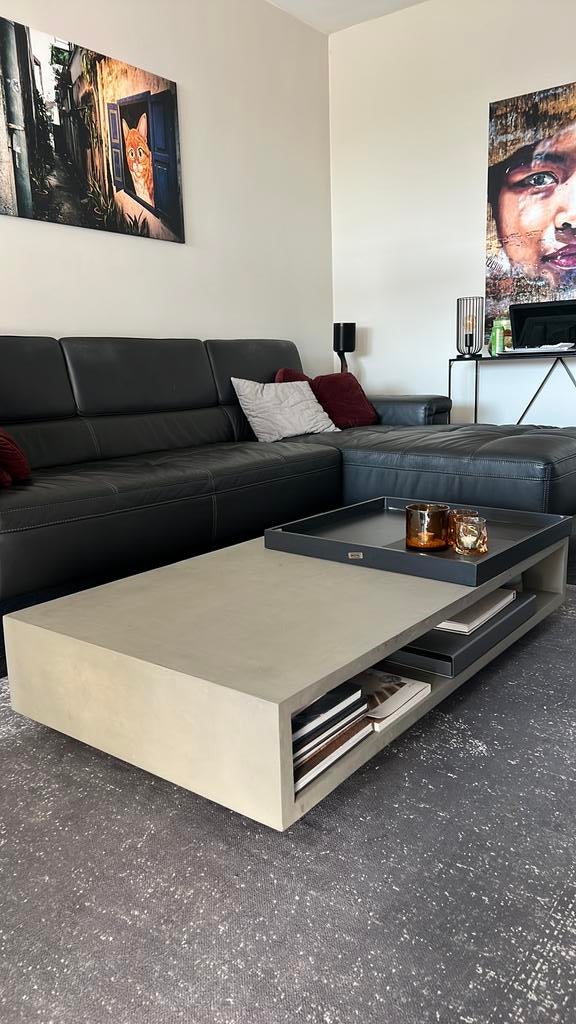 Lyon Beton salon- en bijzettafel, Huis en Inrichting, Ophalen, Zo goed als nieuw