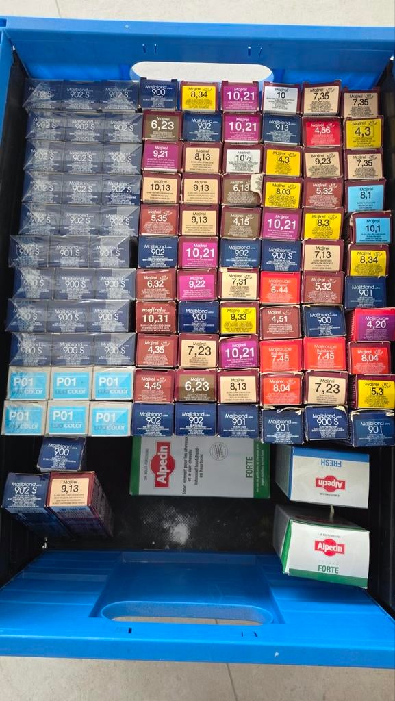 L'OREAL MAJIREL HAARKLEUR TUBES 100 TUBES kapper kapsalon, Zakelijke goederen, Stock en Retail | Partijen goederen, Ophalen of Verzenden