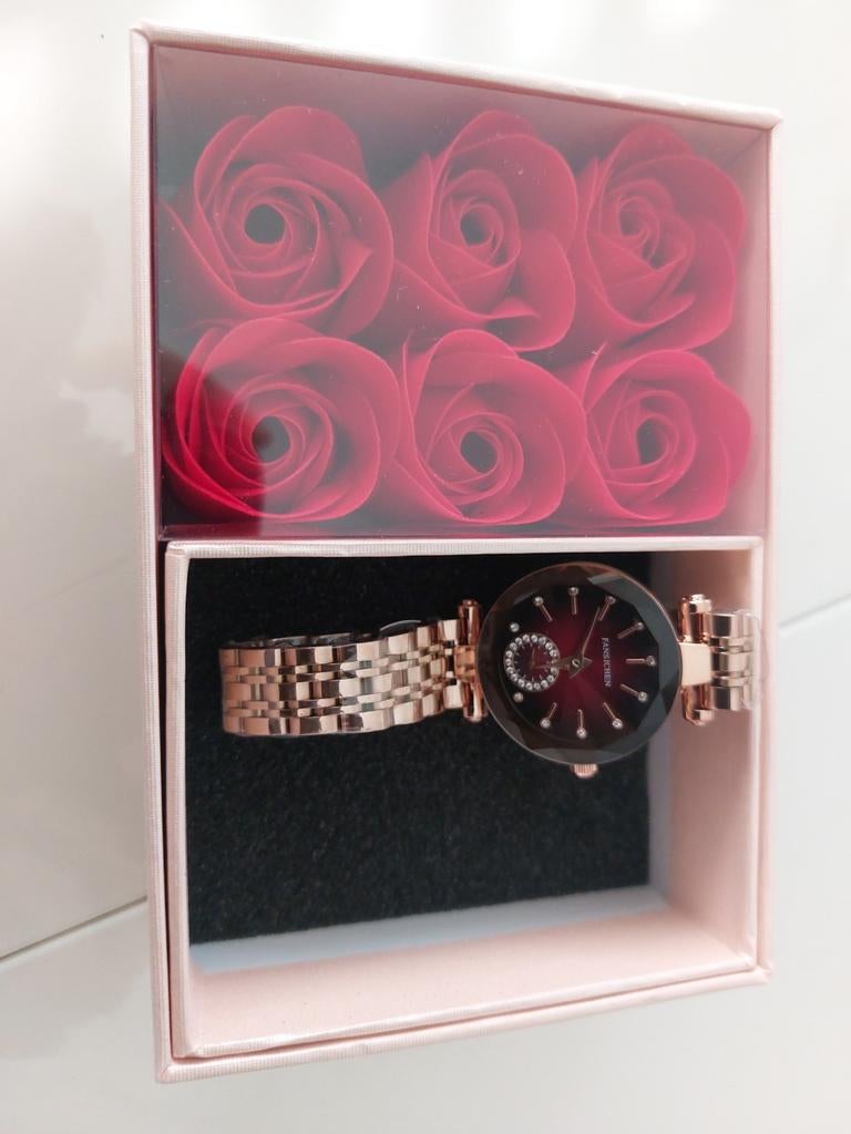 Dameshorloge, Ophalen of Verzenden, Zo goed als nieuw