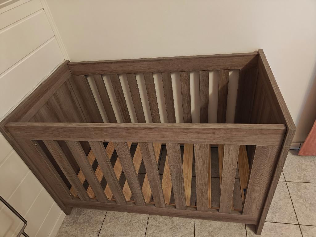 Lit bébé 60x120 comme neuf uniquement d'occasion, Lit mezzanine ou Lit superposé, Moins de 70 cm, Comme neuf, Enlèvement