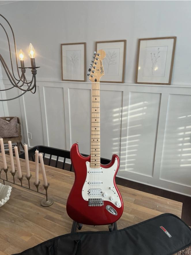 60e anniversaire de la Fender Stratocaster HSS (2006), Musique & Instruments, Enlèvement ou Envoi, Comme neuf, Solid body, Fender