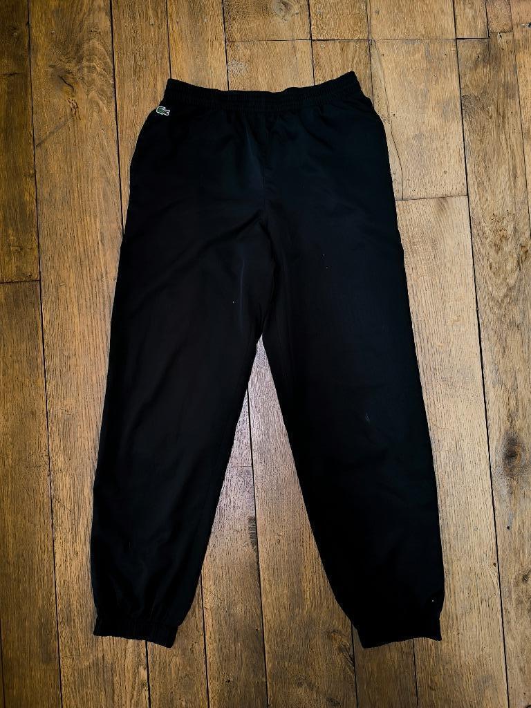 Pantalon de training Lacoste noir taille M 176cm / 16 ans, Lacoste, Général, Porté, Taille 48/50 (M)