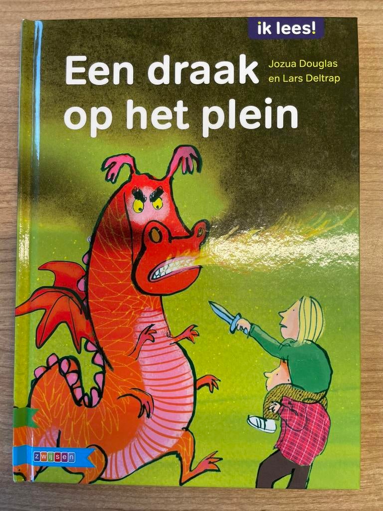 Jozua Douglas - Een draak op het plein AVI E3, Ophalen of Verzenden, Zo goed als nieuw, Jozua Douglas