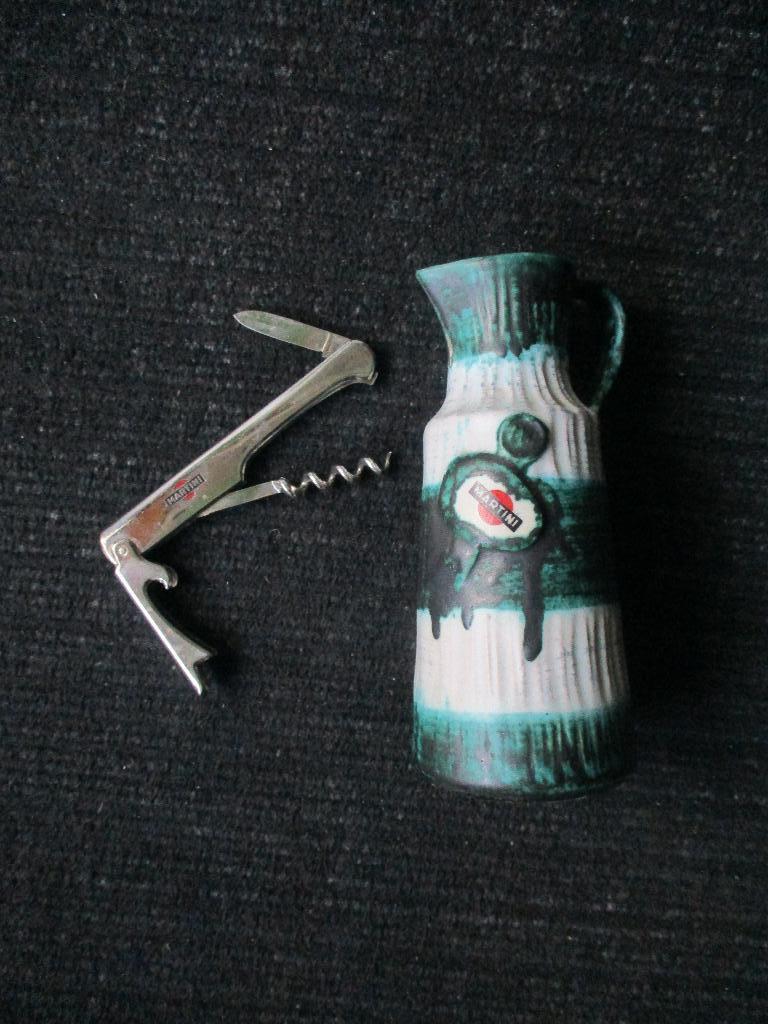 2 stuks  MARTINI--Porselein Kannetje  --Flessentrekker, Overige gebieden, Overige typen, Ophalen of Verzenden, Zo goed als nieuw