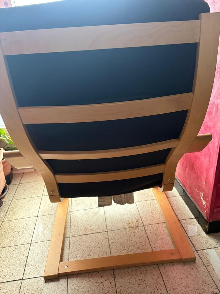 Fauteuil, plaqué bouleau/KNISA noir ikea Avec masseur électr, Enlèvement ou Envoi, Comme neuf