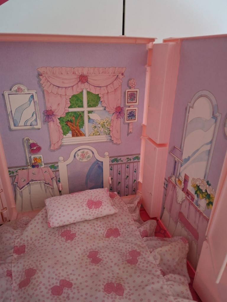 Vintage Barbie huis - camper - kapsalon - supermarkt enz, Ophalen