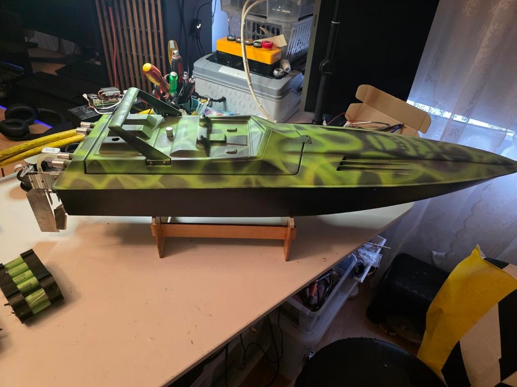 Grote RC speedboot + 3 motoren (nitro én brushless), Ophalen of Verzenden