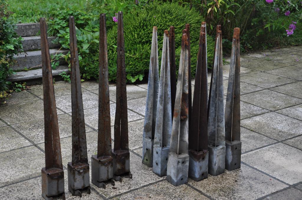 Pieds /Ancres pour poteau 70/70, Jardin & Terrasse, Enlèvement, Utilisé, Poteaux