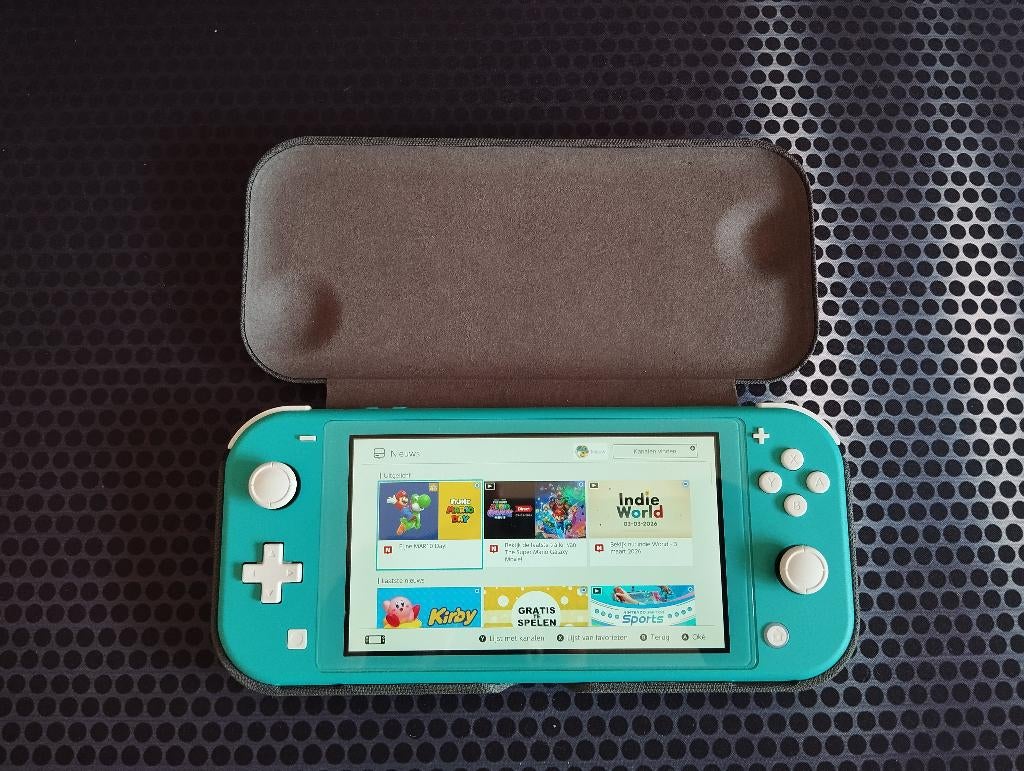 Nintendo Switch lite, Games en Spelcomputers, Spelcomputers | Nintendo Switch Lite, Ophalen of Verzenden, Turquoise, Zo goed als nieuw