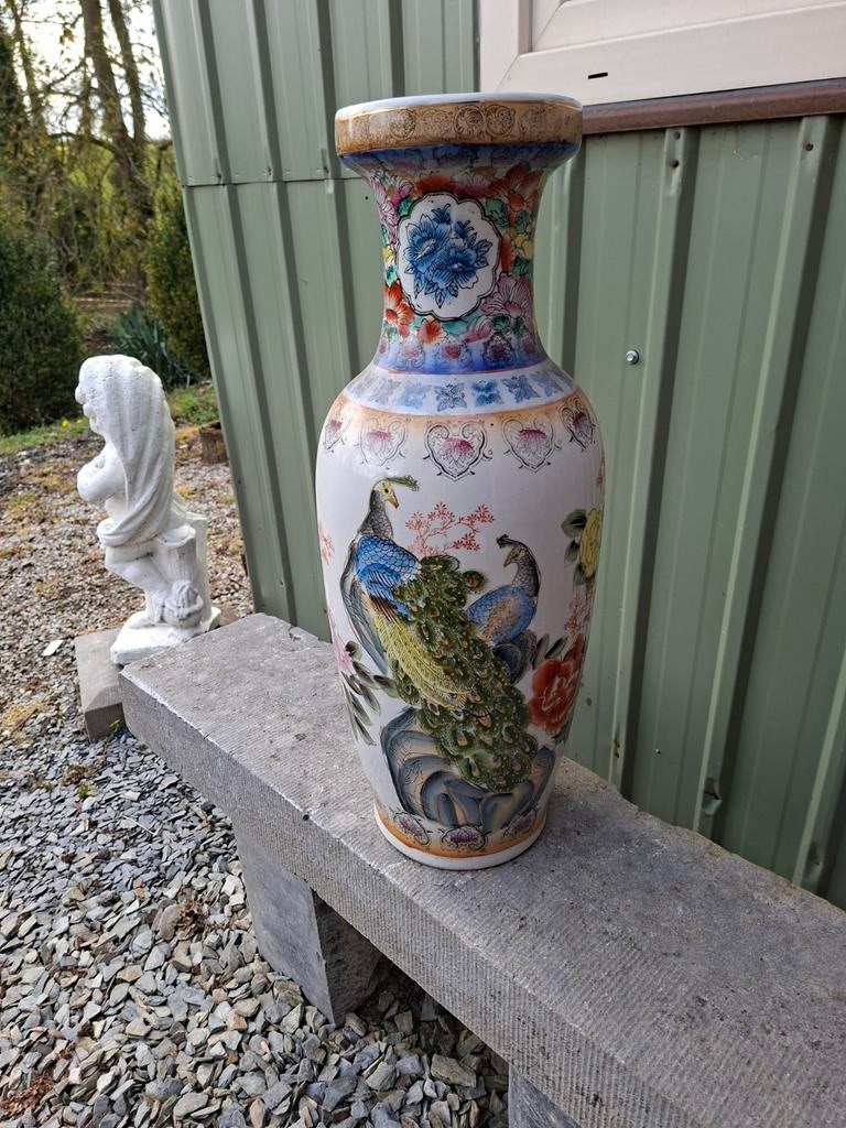 Vase en porcelaine chinoise xxe siècle  (grande taille ), Enlèvement