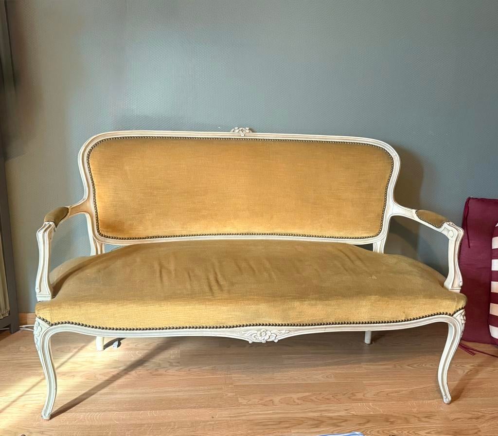 Louis XV zitbank, Ophalen