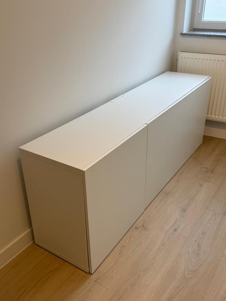 TV-kast, Ophalen, Gebruikt