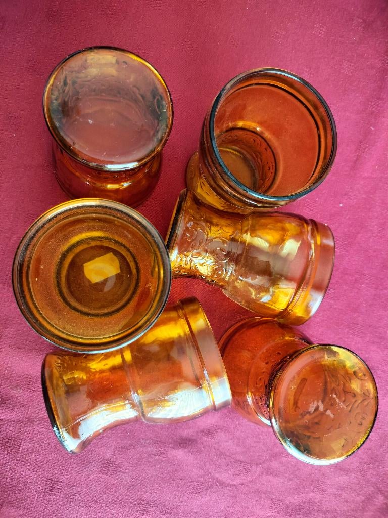 6 bruine glazen drink water vintage mama communie feest, Verzamelen, Ophalen of Verzenden, Zo goed als nieuw