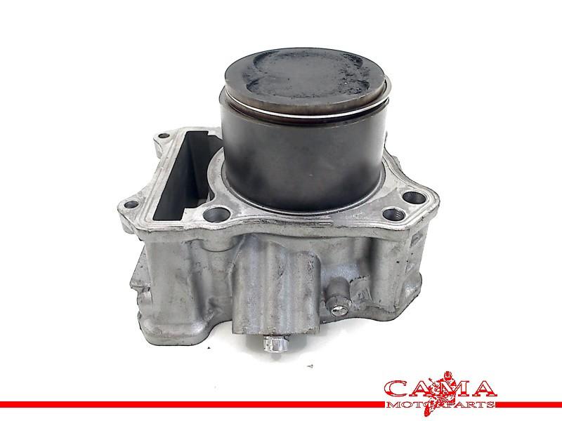 CILINDER BLOK Hyosung Comet GT650 R (GT650R) (01-1970/-), Motoren, Onderdelen | Overige, Dhr. S. di Majo, Gebruikt, Info@cama-motorparts.nl