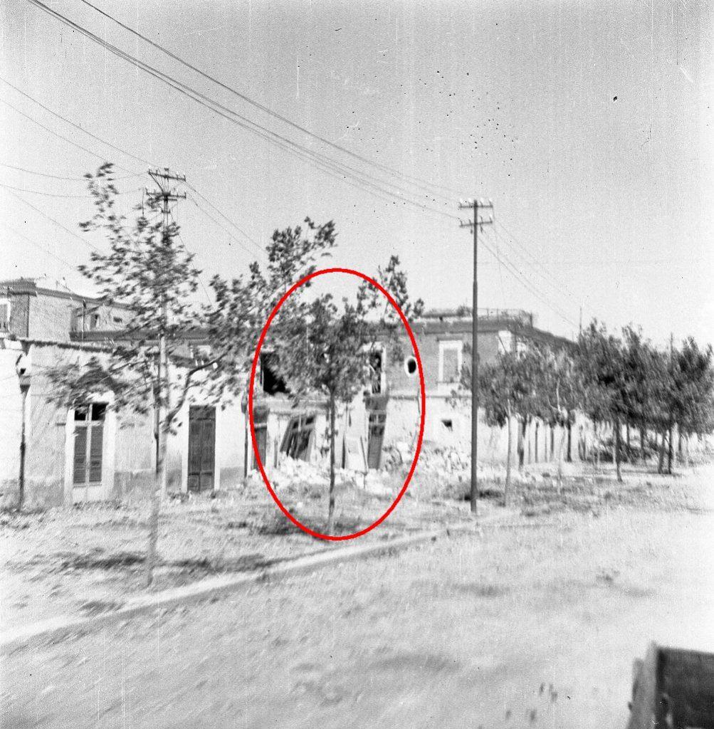 orig. Wehrmacht negatief - Gebombardeerde huizen - WO2, Verzenden, Landmacht, Foto of Poster