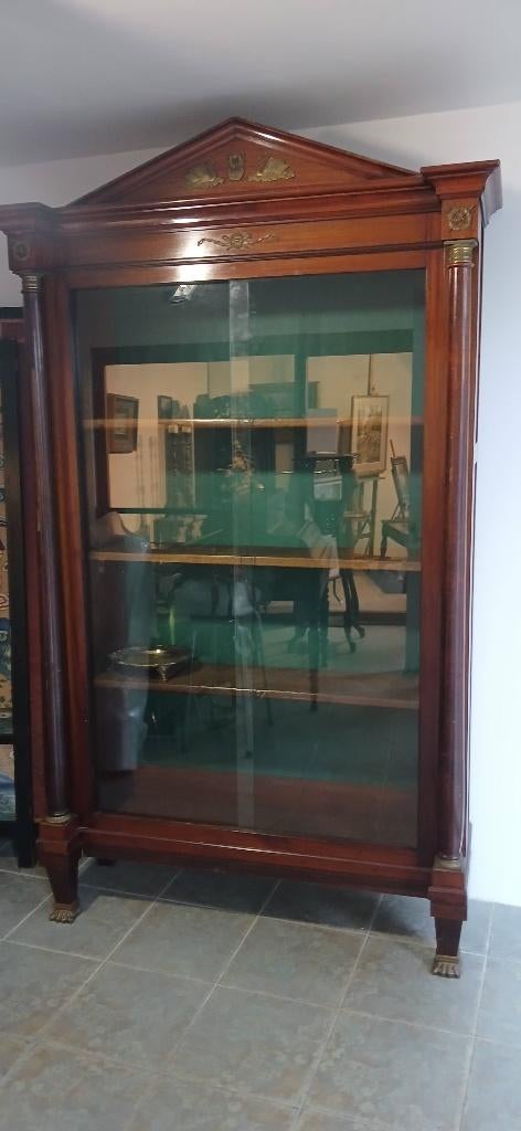 Antieke mahonie vitrinekast Empire., Ophalen