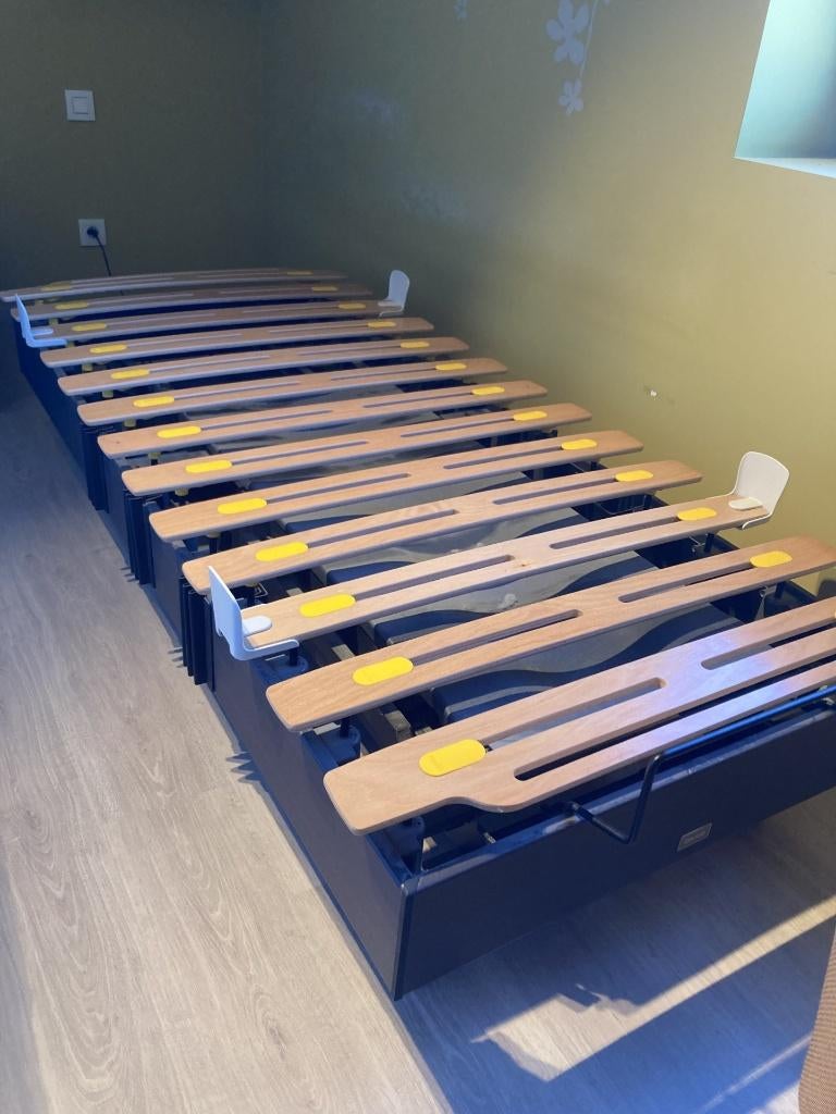 Dorsoo bed  (verstelbare lattenbodem + matras), Maison & Meubles, Chambre à coucher | Lits, Comme neuf, Une personne, 90 cm, 200 cm