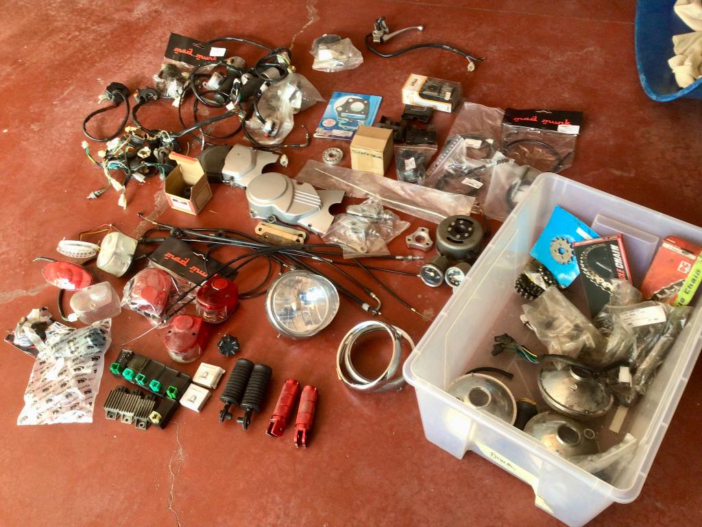 Lot DAX onderdelen nieuw en gebruikt, Enlèvement, Comme neuf, Autres types, Skyteam, zhenhua,