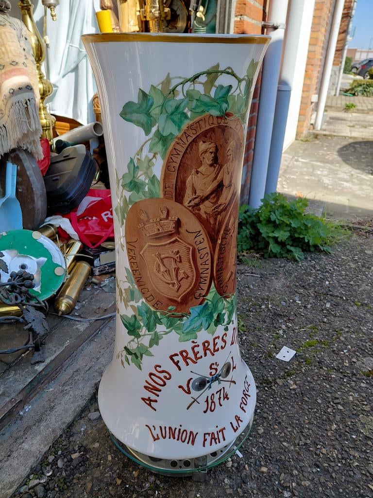 Oude vaas 90€, Enlèvement ou Envoi