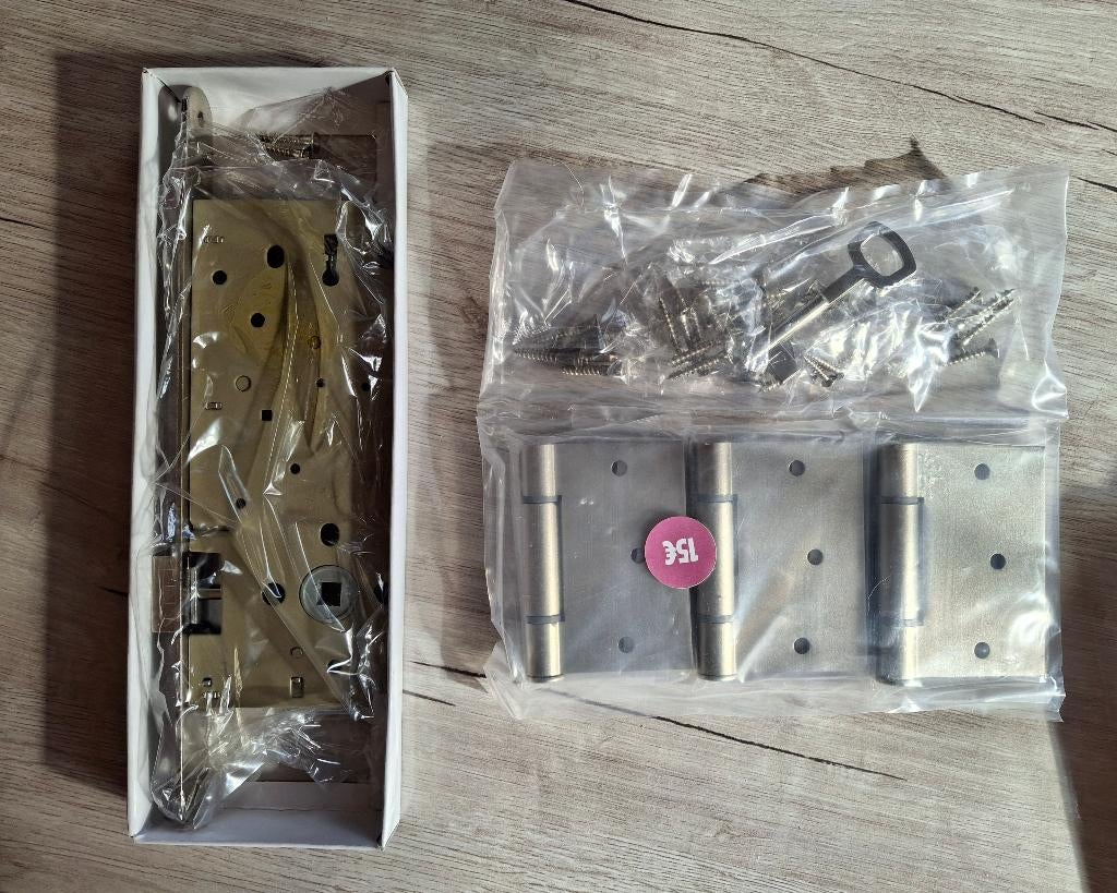 Serrure + charnière, Bricolage & Construction, Quincaillerie & Fixations, Enlèvement, Neuf, Autres types