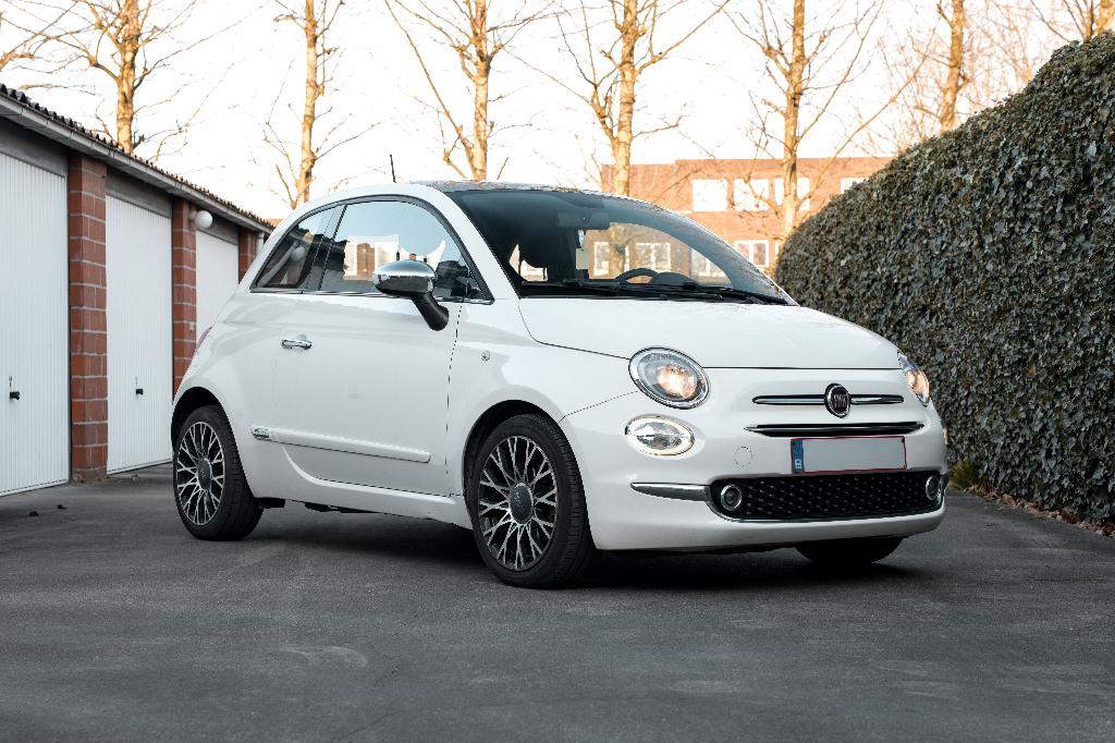 Fiat 500 1.0i MHEV Dolcevita, Auto's, 4 zetels, Zwart, Leder en Stof, Wit