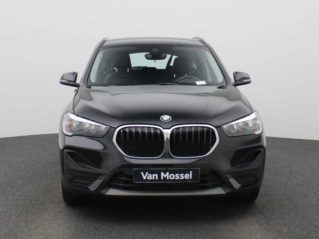 BMW X1 sDrive18iA (100 kW), Auto's, BMW, Stof, Gebruikt, Zwart, 136 pk