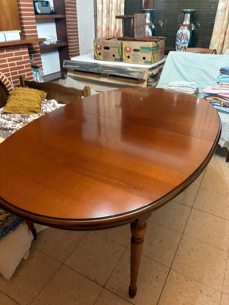 Salle a manger en merisier, Enlèvement