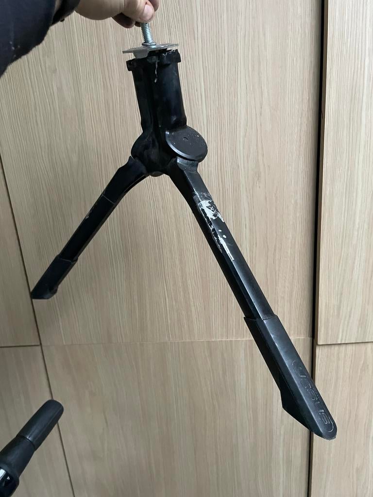 Middenstandaard fiets (E-bike), Fietsen en Brommers, Fietsonderdelen, Ophalen, Zo goed als nieuw