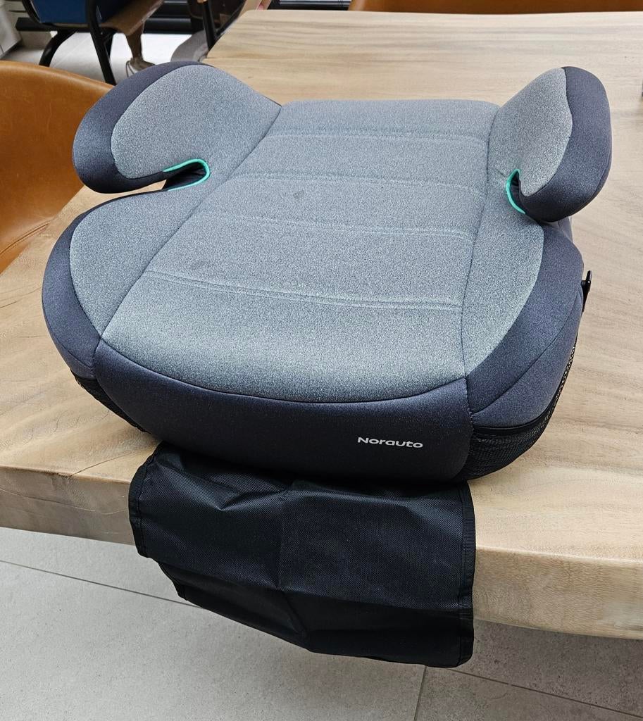 Zitverhoger zonder rugleuning NORAUTO R129 i-Size 125–150 cm, Kinderen en Baby's, Autostoeltjes, Ophalen, Gebruikt, Isofix