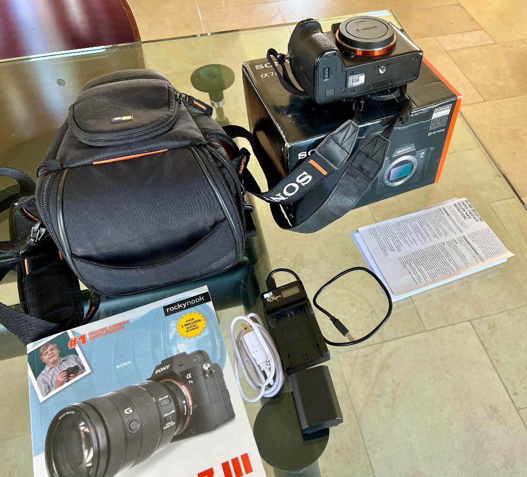 Sony Alpha 7 III boitier en parfait état 27K Déclenchements, TV, Hi-fi & Vidéo, Appareils photo numériques, Sans zoom optique