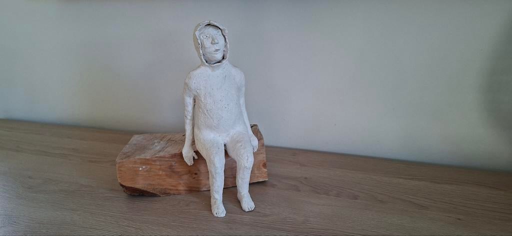 Kunstwerk beeld in keramiek, Antiek en Kunst, Kunst | Beelden en Houtsnijwerken, Ophalen, Beeld