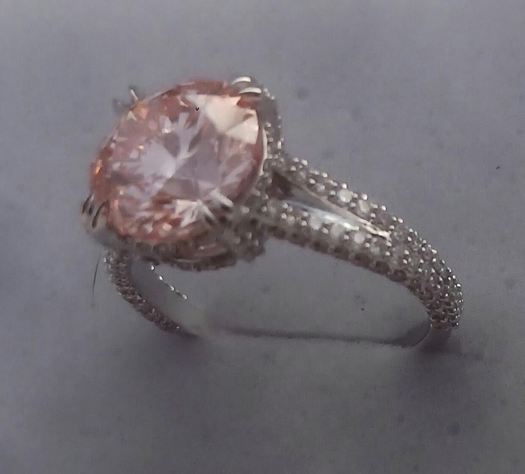 Bague centrale en diamant rose « FANCY VIVID » à vendre, Bijoux, Sacs & Beauté, Enlèvement ou Envoi, Blanc, Or