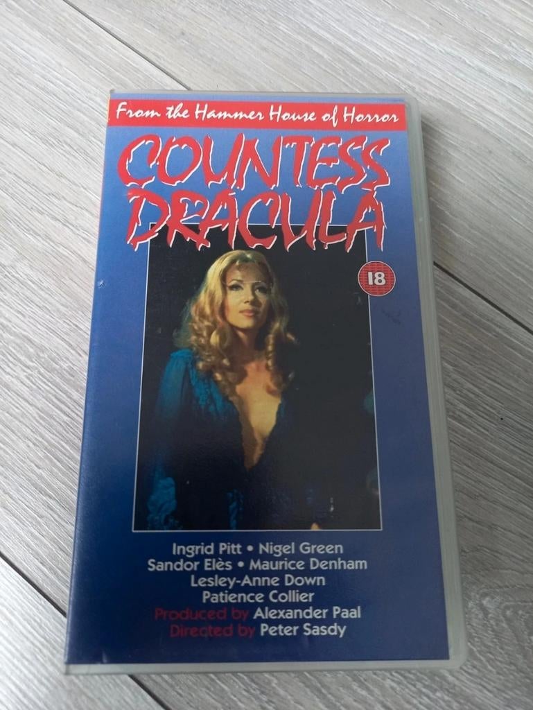 Vhs Countess Dracula PAL UK, Ophalen, Gebruikt, Horror