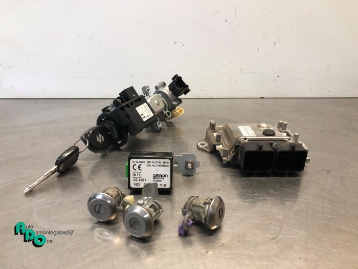 Serrure de contact + ordinateur d'un Suzuki Alto (Alto 09-), -, 3 mois de garantie, Utilisé, -