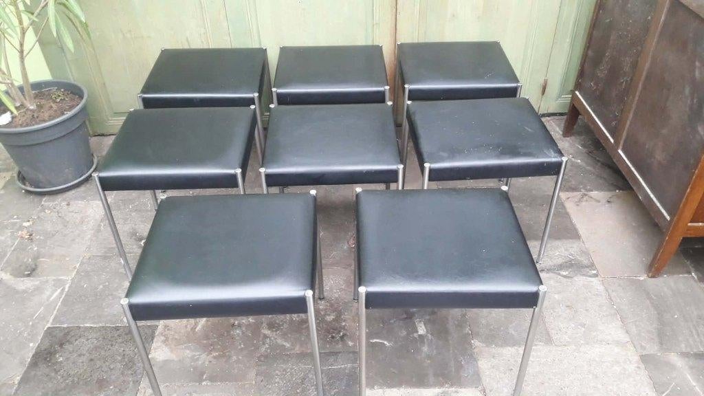 Suite de 8 tabourets années 60 style Bauhaus, Maison & Meubles, Enlèvement ou Envoi